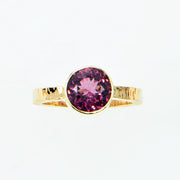 Michael Baksa Ceylon Lavender Spinel 14K Gold Hammered Ring - Aatlo Jewelry Gallery