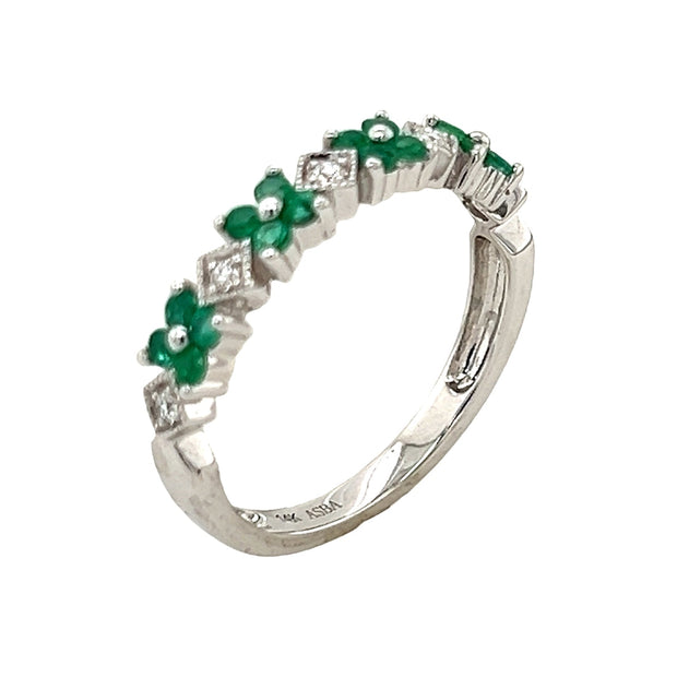 14k White Gold Emerald Flower Stacking Band