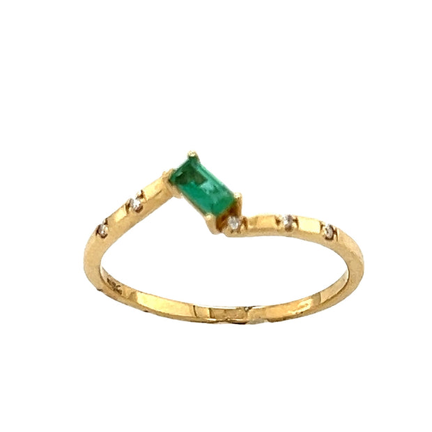 14k Yellow Gold Emerald Baguette Ring