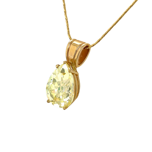 Carribean Topaz Pendant in 14K Yellow Gold