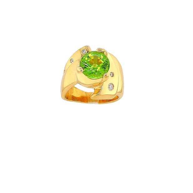 Peridot Ring with Diamond  Accents in 18K Yellow Gold