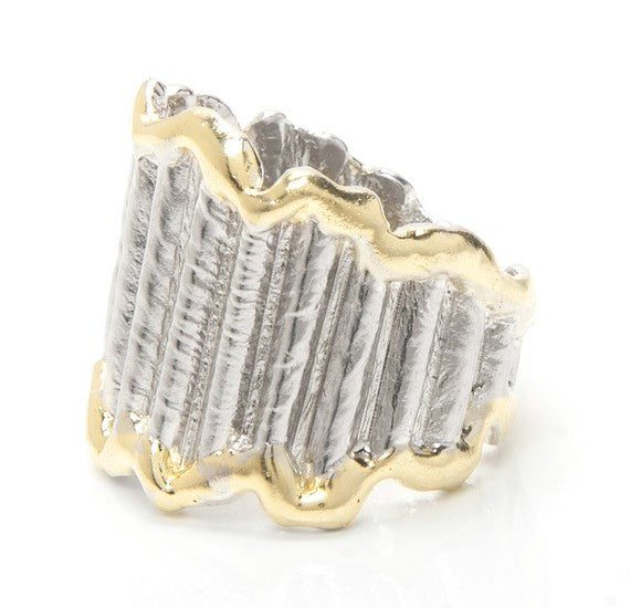 14K Fusion Corrugated Wavy Taper