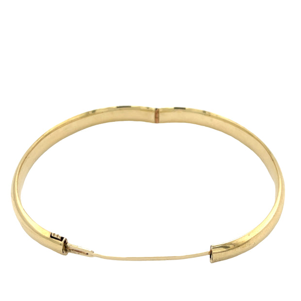 14K Yellow Gold Bangle Bracelet